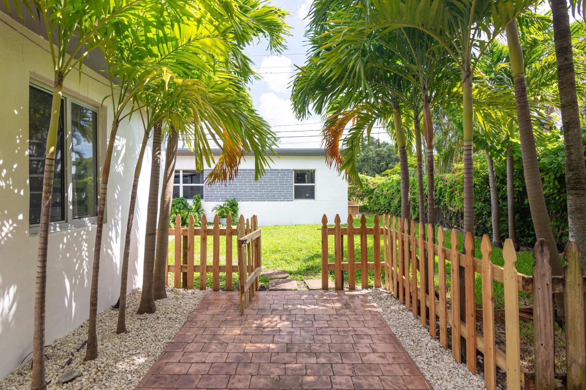 Serene Cottage Retreat, Ideal For Couples & Solo Miami Kültér fotó