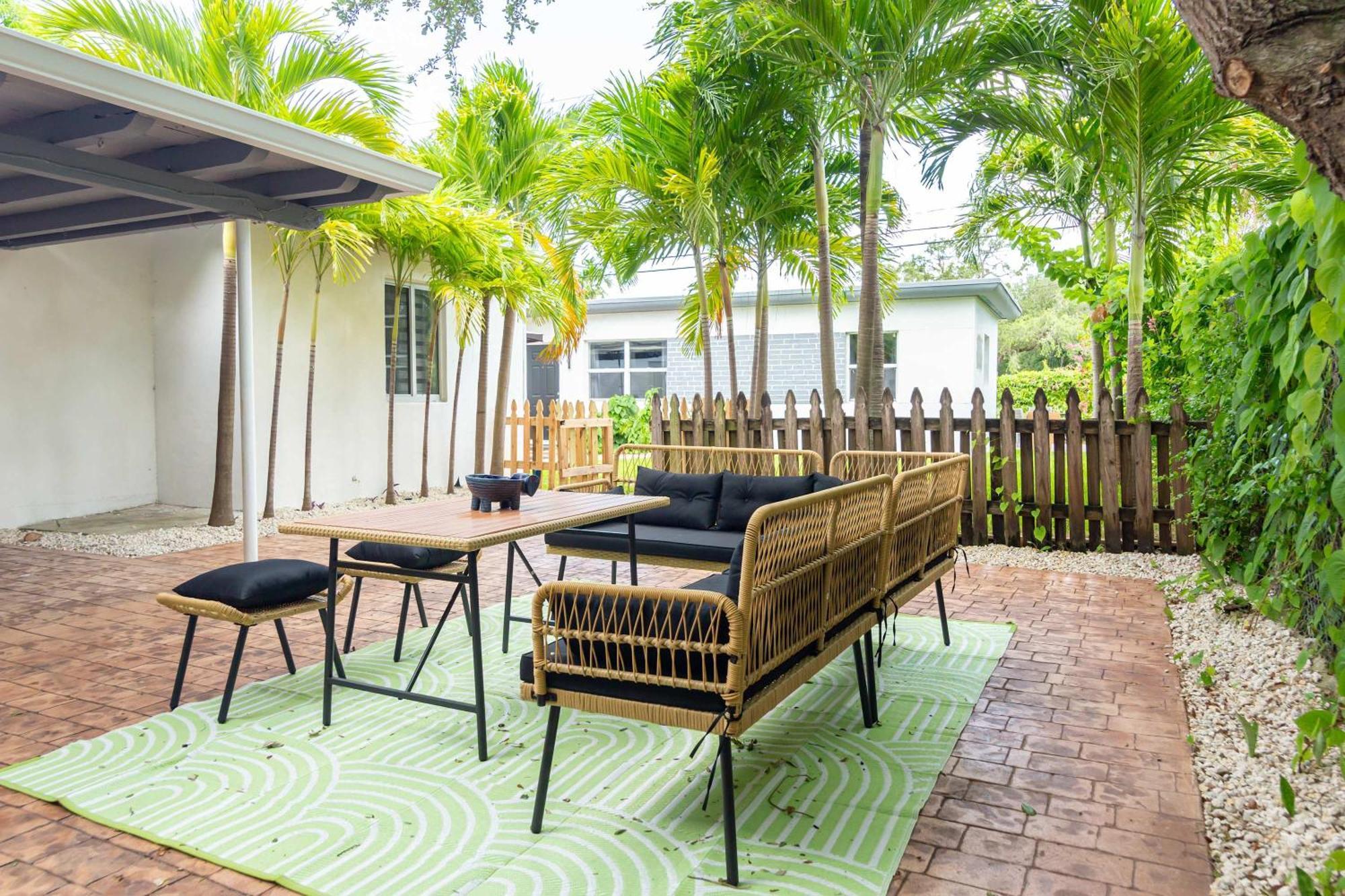 Serene Cottage Retreat, Ideal For Couples & Solo Miami Kültér fotó
